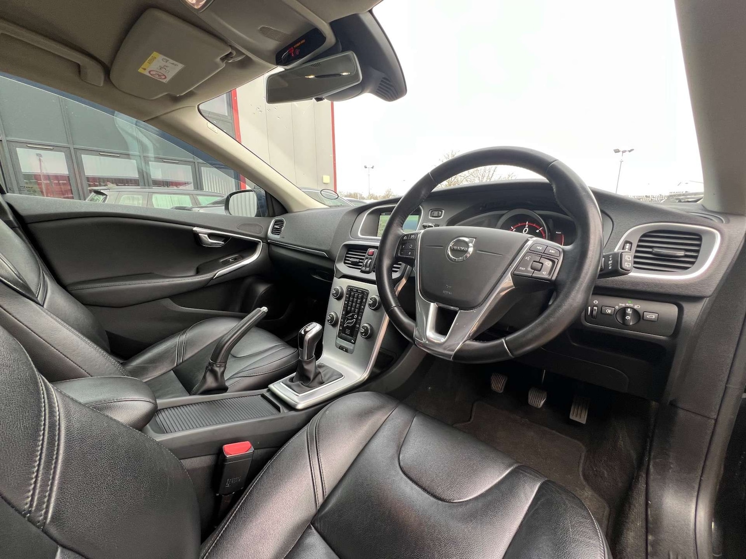 Used Volvo V40 2016 for sale - 77193212: Photo 16