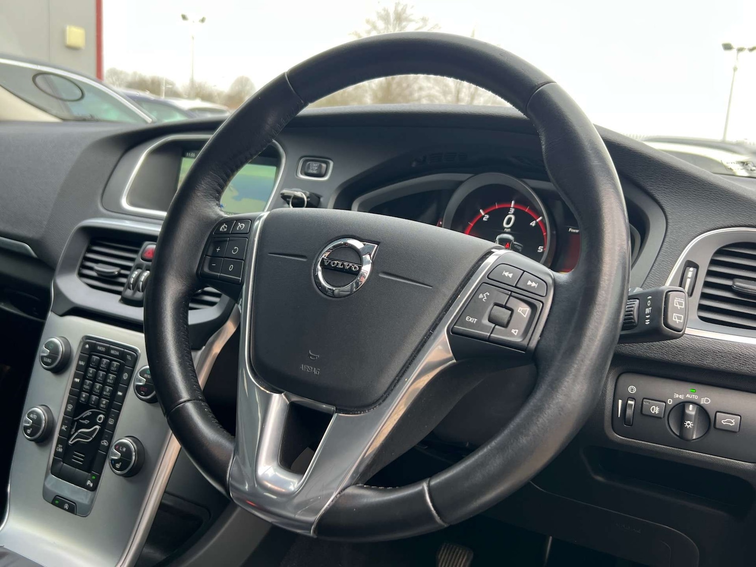 Used Volvo V40 2016 for sale - 77193212: Photo 18