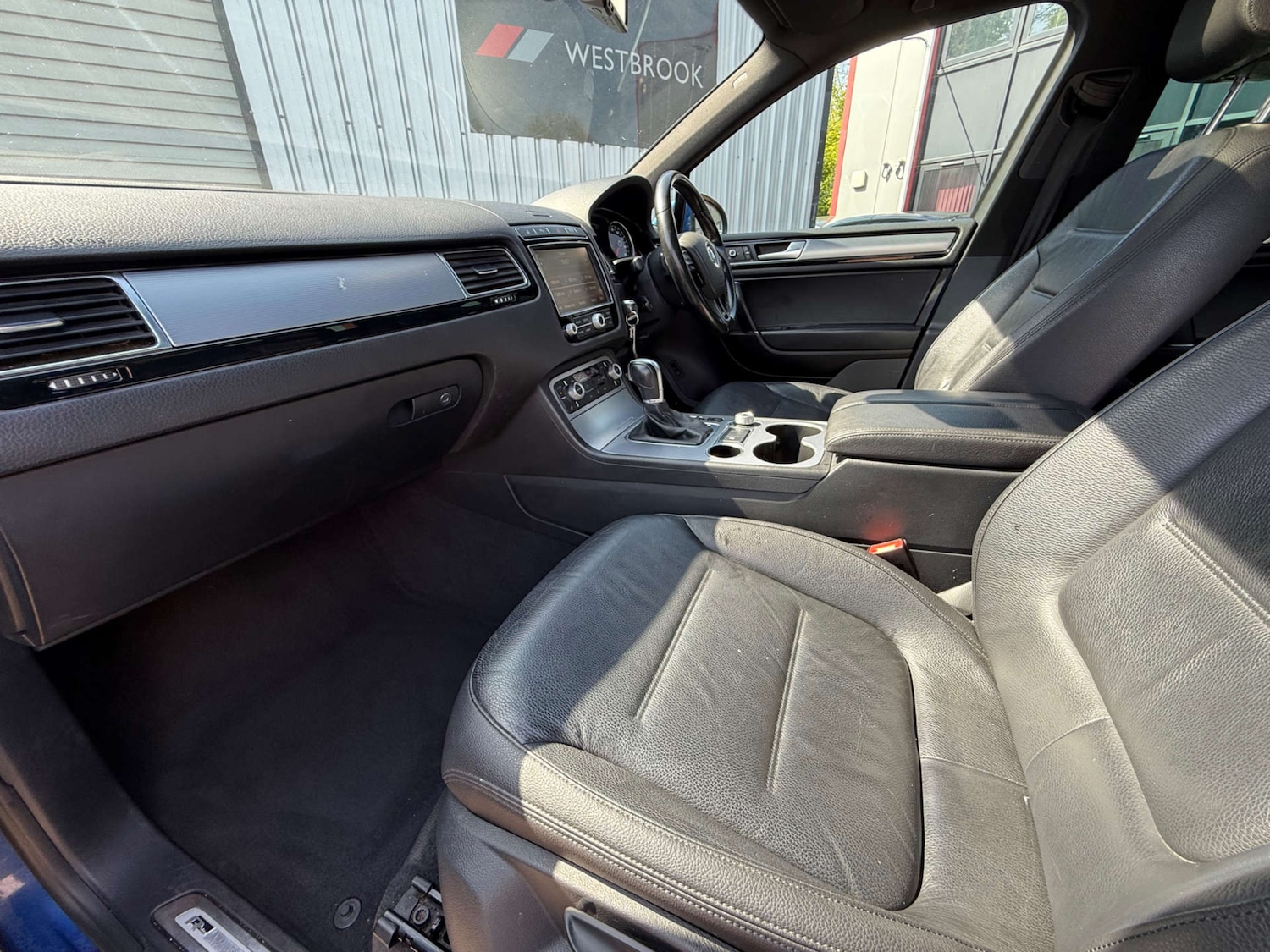 Used Volkswagen Touareg 2015 for sale - 76830144: Photo 18