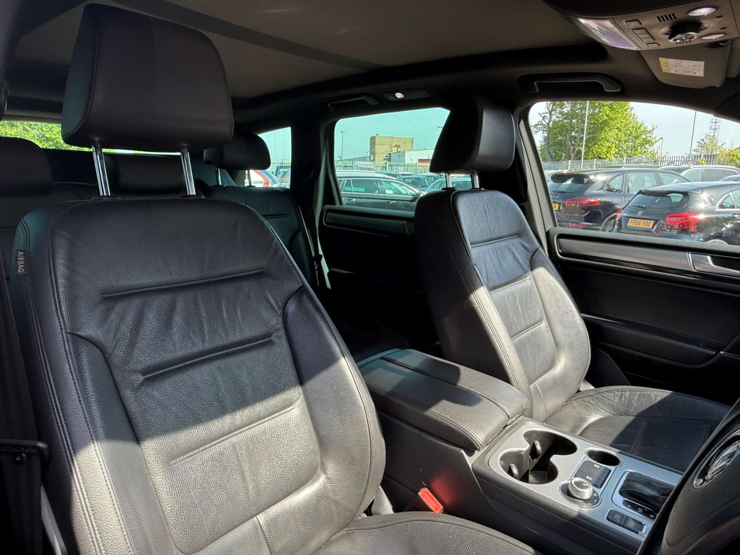 Used Volkswagen Touareg 2015 for sale - 76830144: Photo 54