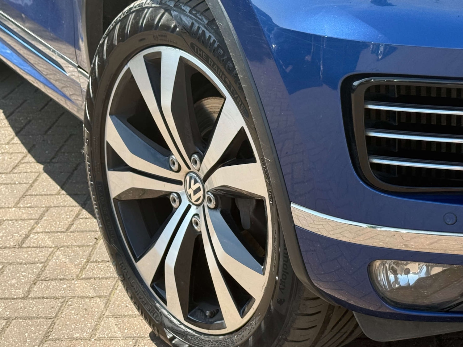 Used Volkswagen Touareg 2015 for sale - 76830144: Photo 74