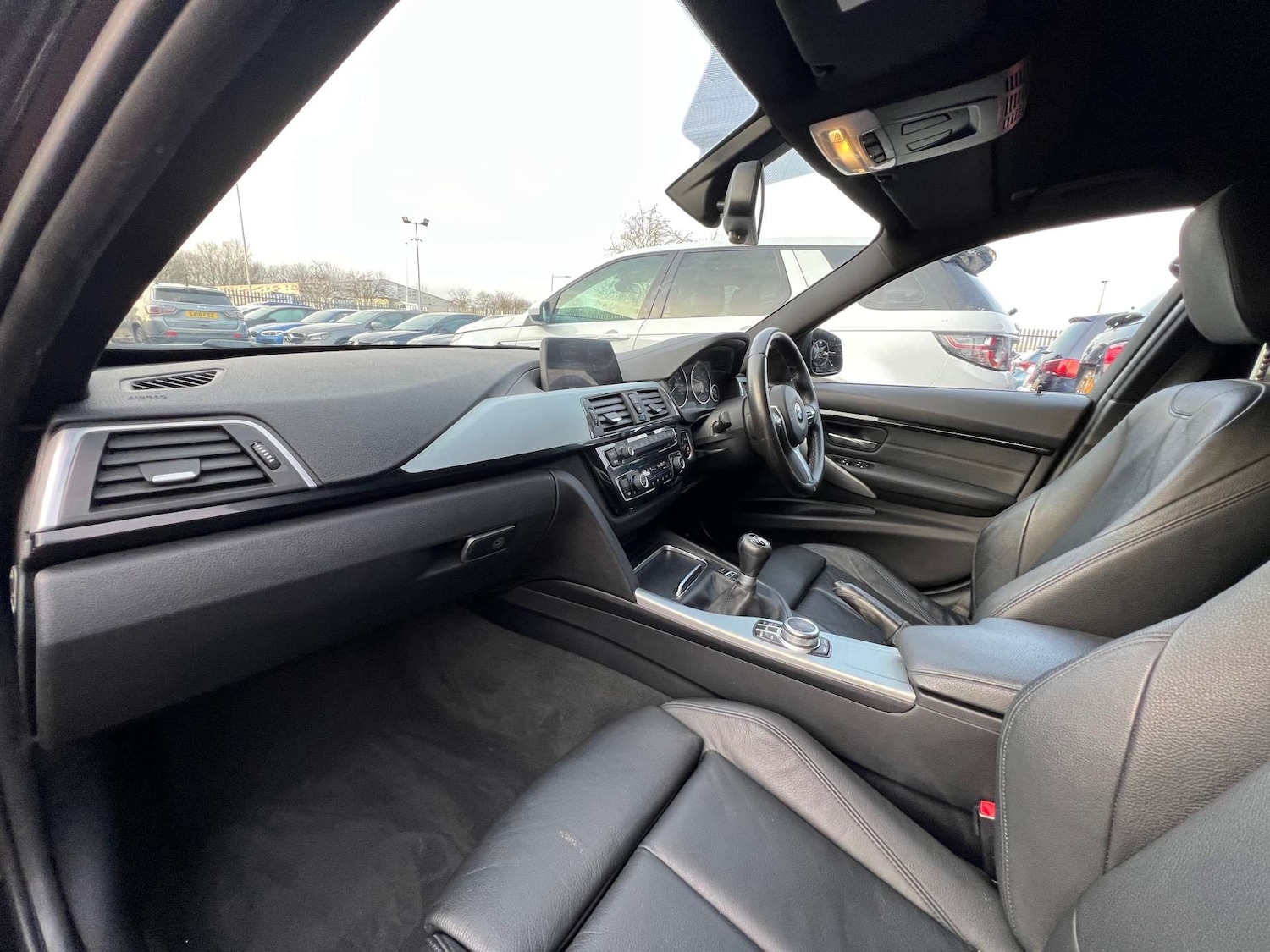 Used BMW 3 Series 2018 for sale - 77096069: Photo 30