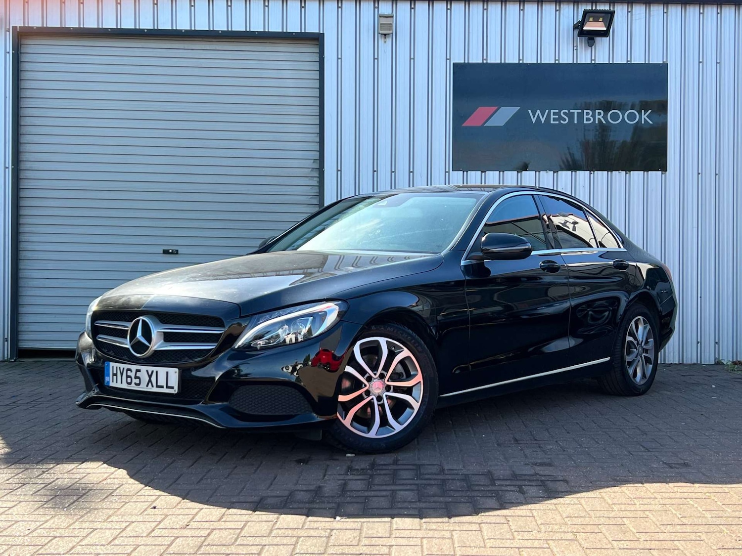 Used Mercedes-Benz C Class 2015 for sale - 76602064: Photo 10