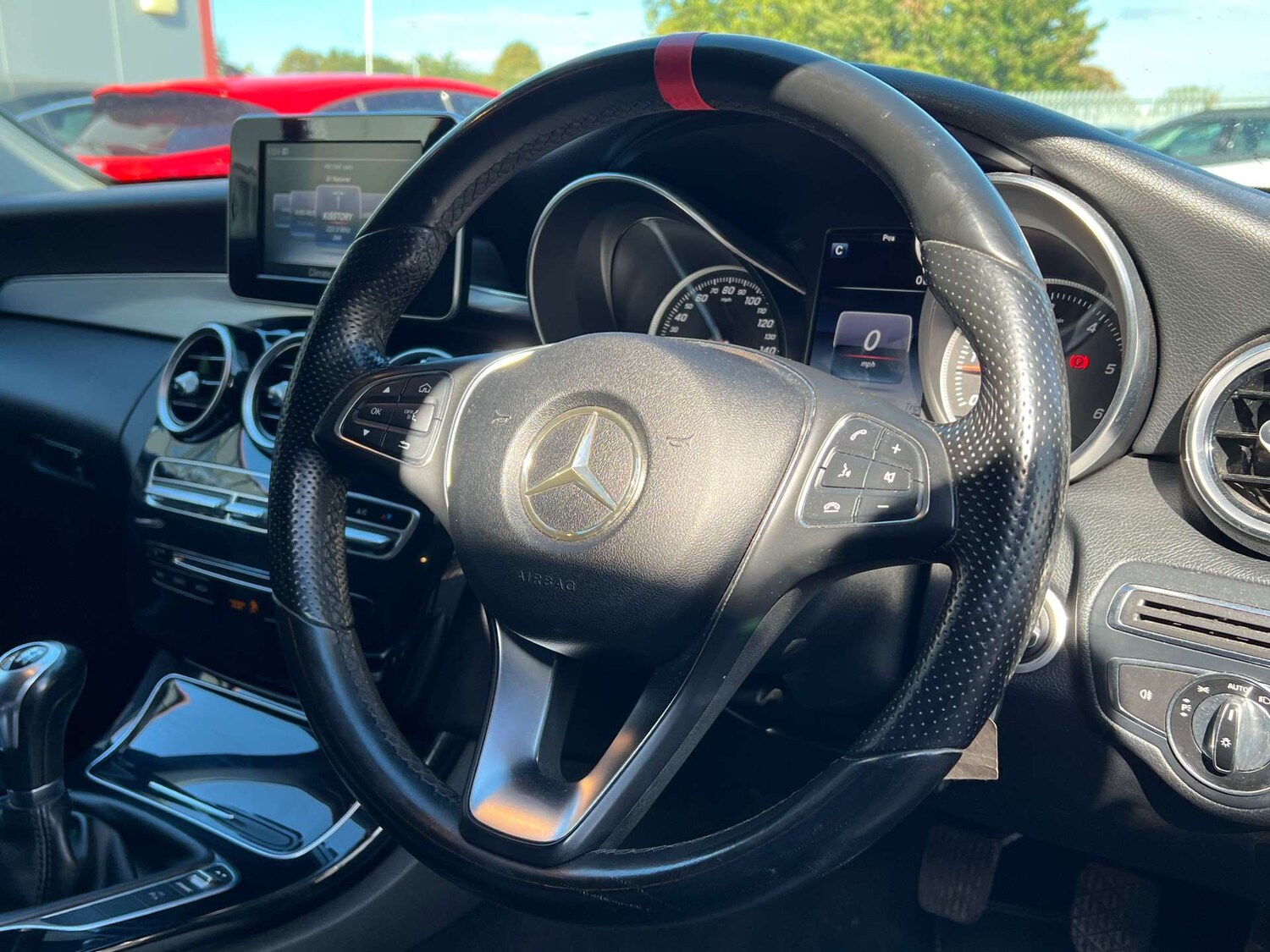 Used Mercedes-Benz C Class 2015 for sale - 76602064: Photo 21