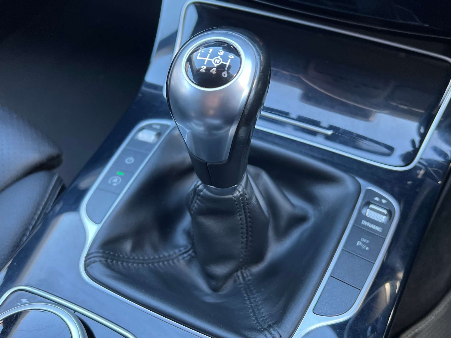 Used Mercedes-Benz C Class 2015 for sale - 76602064: Photo 40