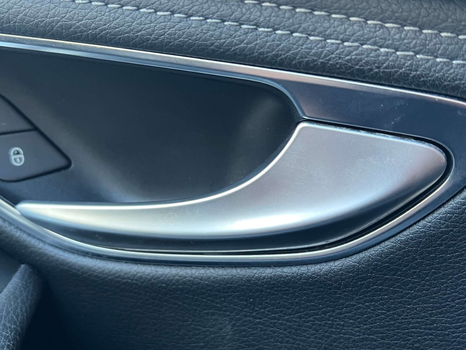 Used Mercedes-Benz C Class 2015 for sale - 76602064: Photo 72