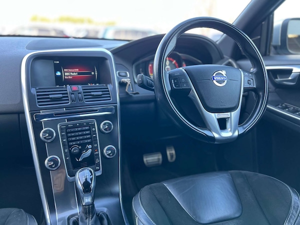 Used Volvo XC60 2015 for sale - 74662406: Photo 14