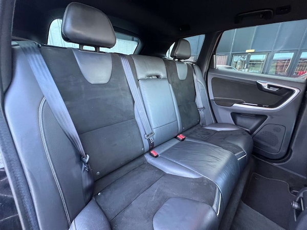 Used Volvo XC60 2015 for sale - 74662406: Photo 21