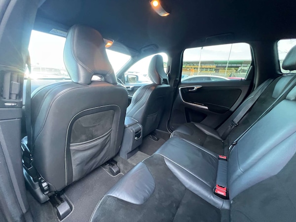 Used Volvo XC60 2015 for sale - 74662406: Photo 26