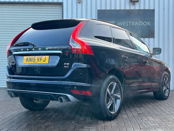 Used Volvo XC60 2015 for sale - 74662406: Photo 2