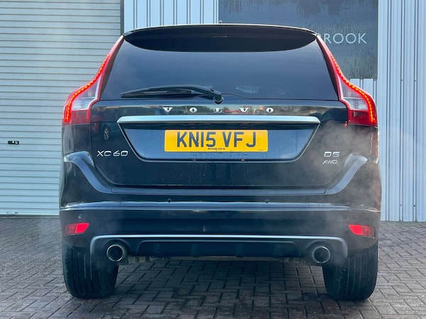 Used Volvo XC60 2015 for sale - 74662406: Photo 3