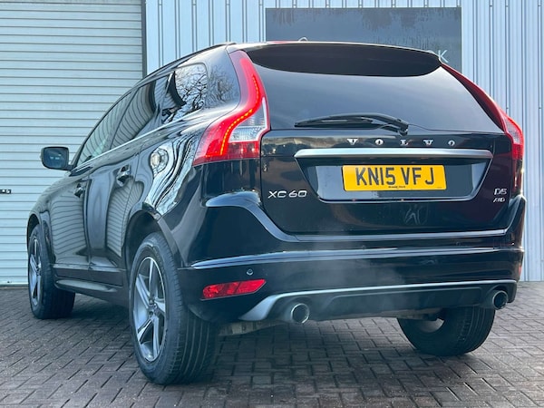 Used Volvo XC60 2015 for sale - 74662406: Photo 4