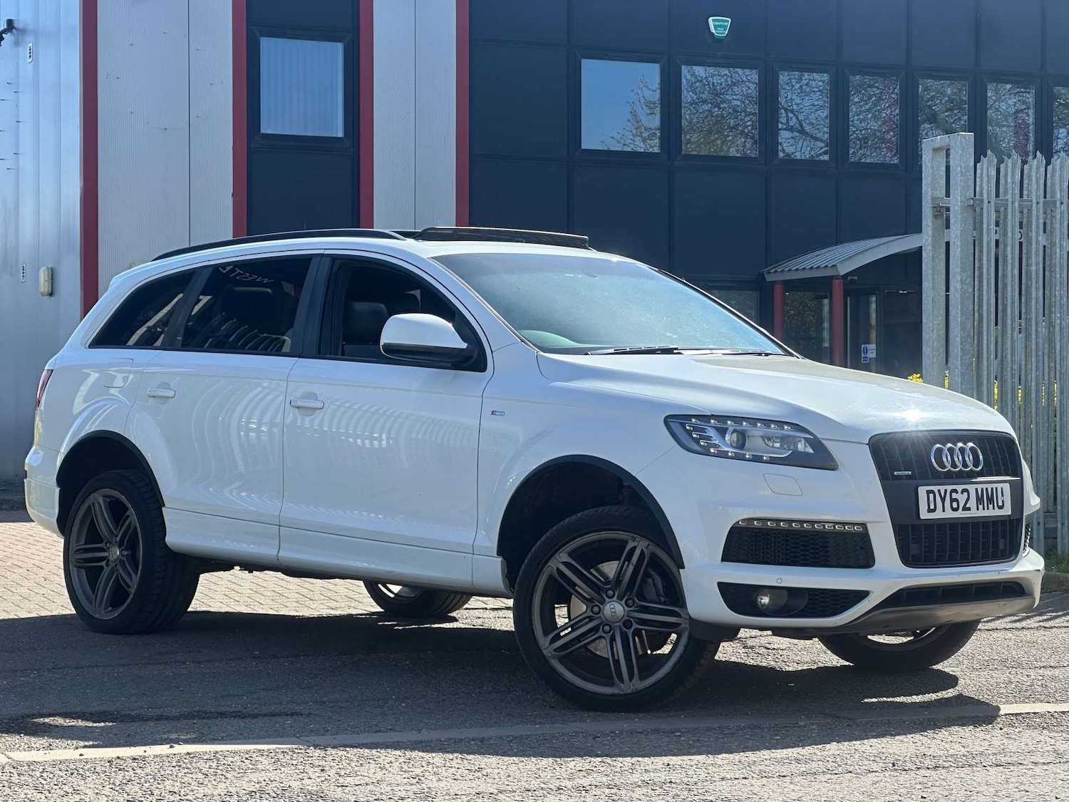 Used Audi Q7 2012 for sale - 78152447: Photo 4