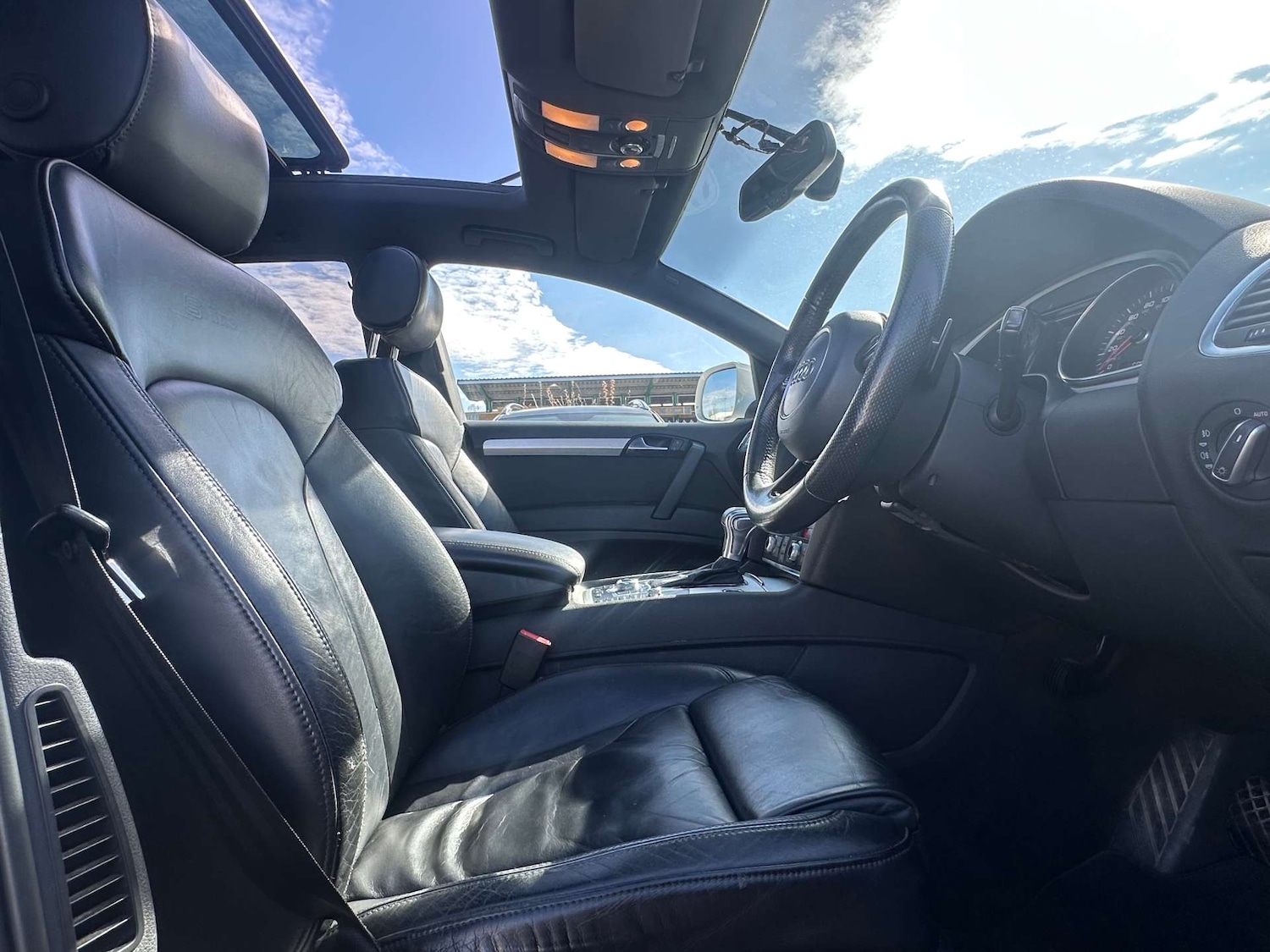 Used Audi Q7 2012 for sale - 78152447: Photo 57