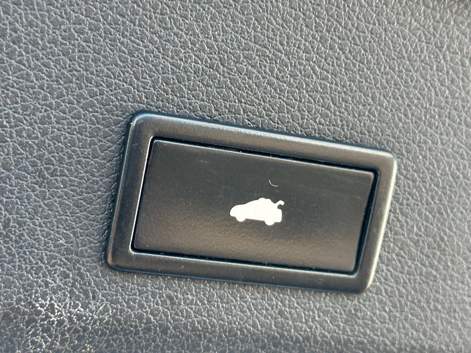 Used Audi Q7 2012 for sale - 78152447: Photo 74