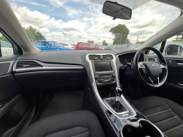 Used Ford Mondeo 2016 for sale - 74994912: Photo 33