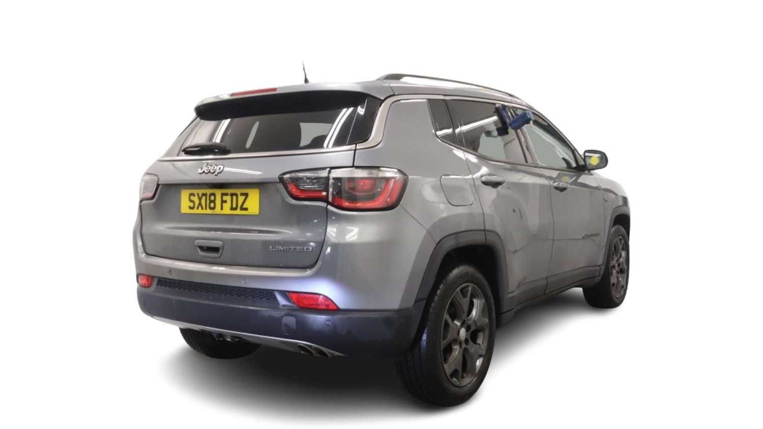 Used Jeep Compass 2018 for sale - 77268895: Photo 2