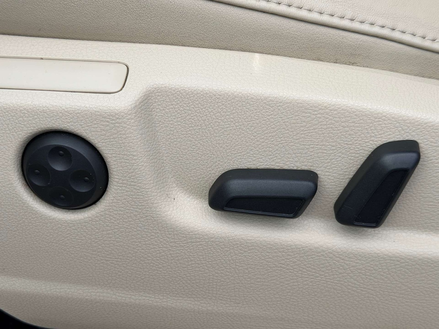 Used Skoda Superb 2014 for sale - 77626960: Photo 15