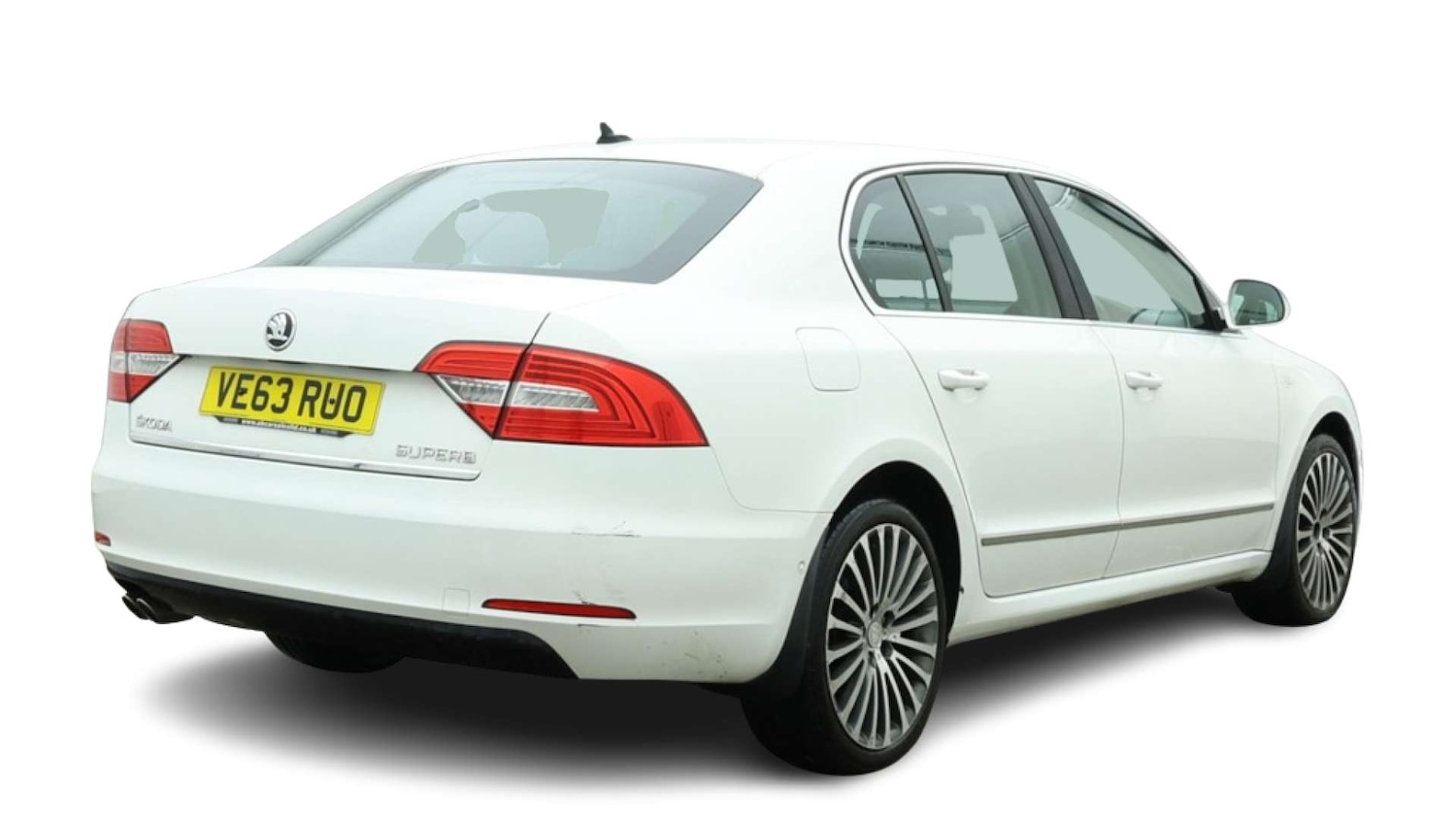 Used Skoda Superb 2014 for sale - 77626960: Photo 2