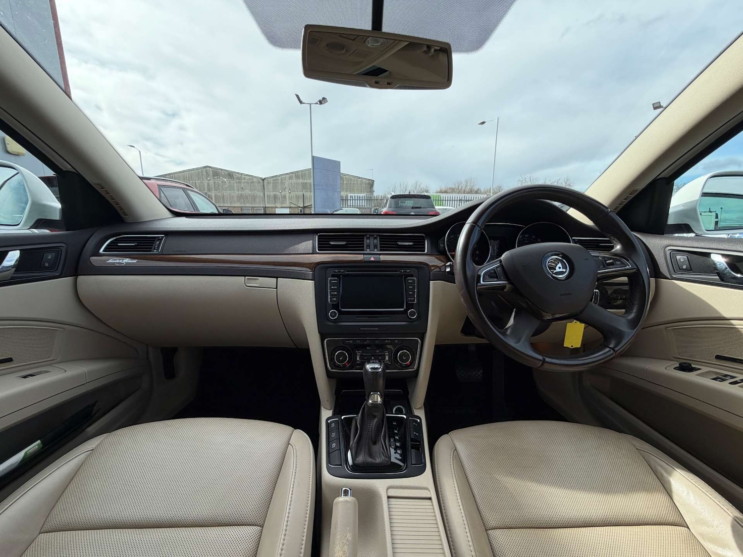 Used Skoda Superb 2014 for sale - 77626960: Photo 24