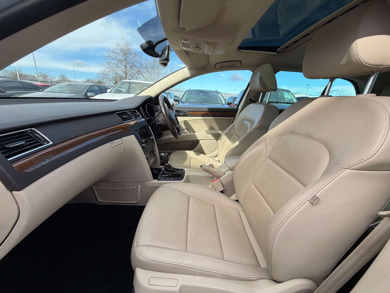 Used Skoda Superb 2014 for sale - 77626960: Photo 32