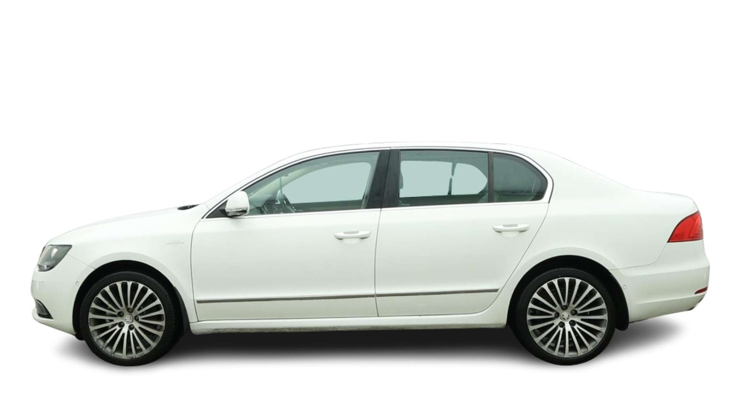 Used Skoda Superb 2014 for sale - 77626960: Photo 5