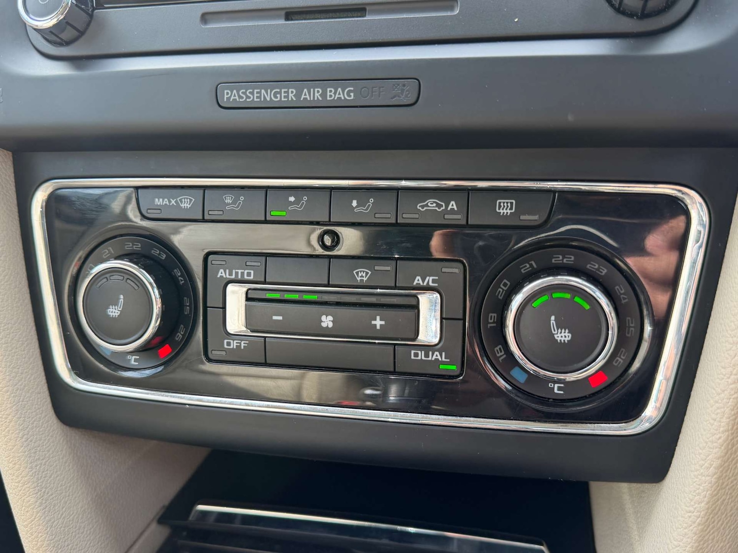 Used Skoda Superb 2014 for sale - 77626960: Photo 54