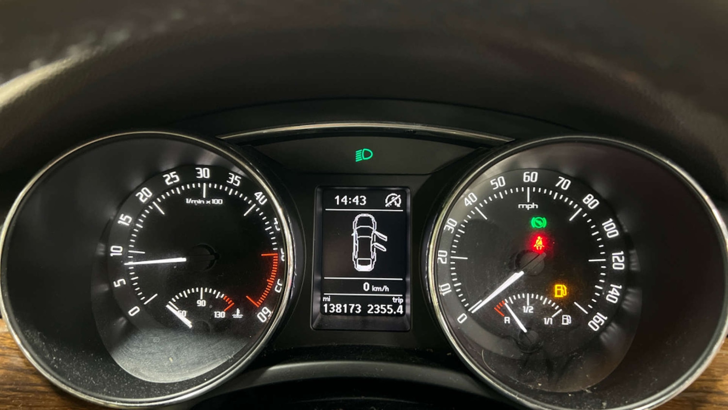 Used Skoda Superb 2014 for sale - 77626960: Photo 7