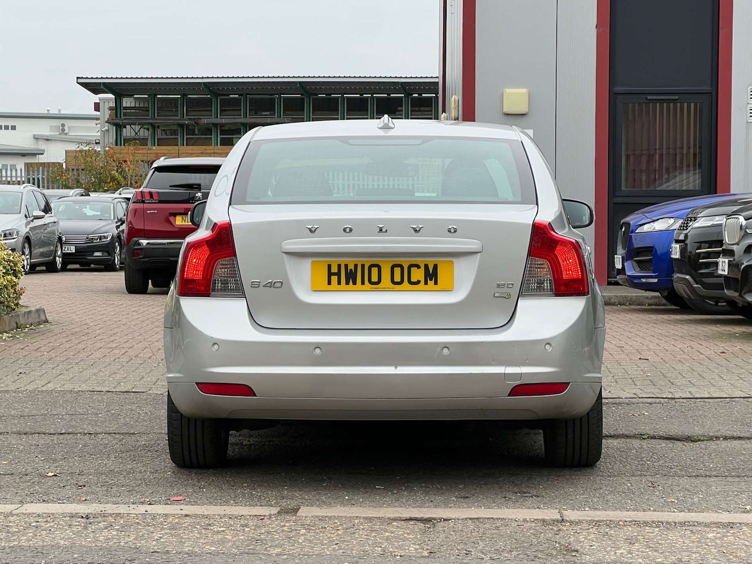 Used Volvo S40 2010 for sale - 76263532: Photo 18