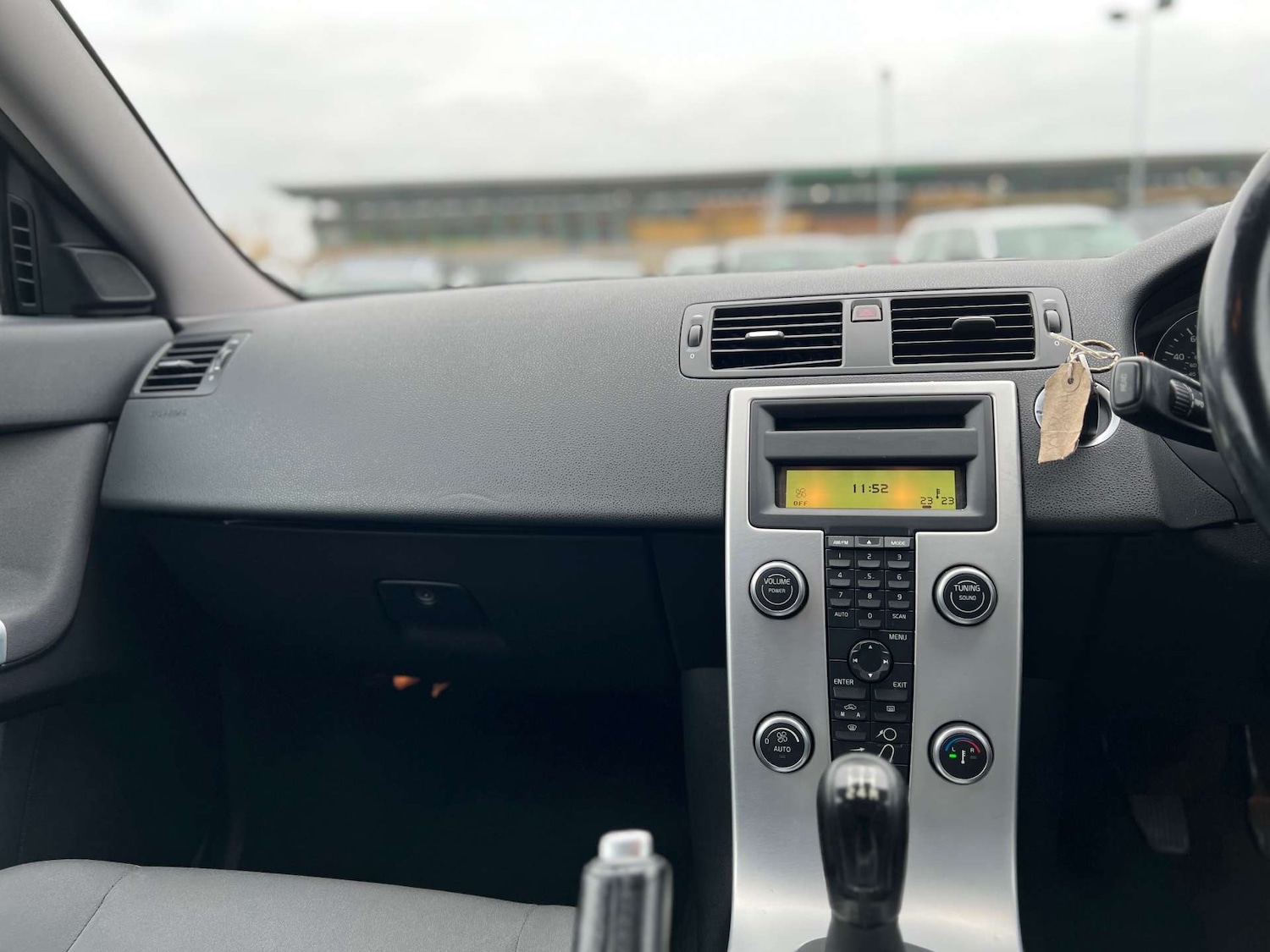 Used Volvo S40 2010 for sale - 76263532: Photo 23