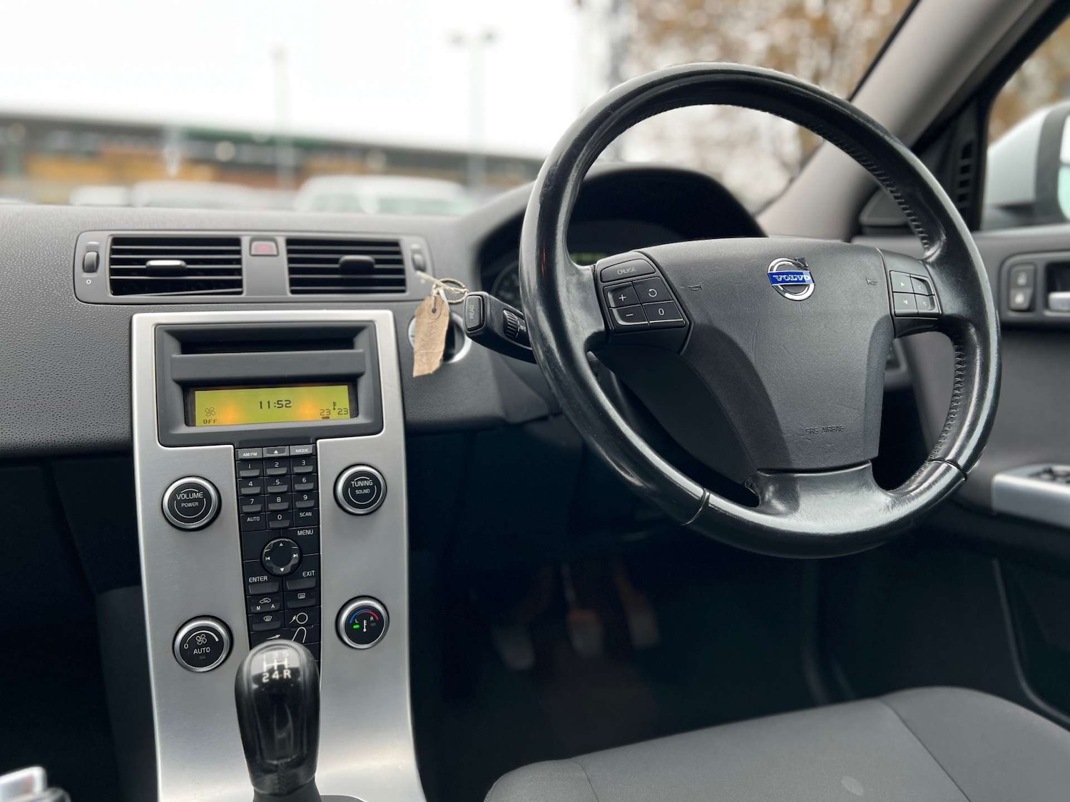 Used Volvo S40 2010 for sale - 76263532: Photo 24