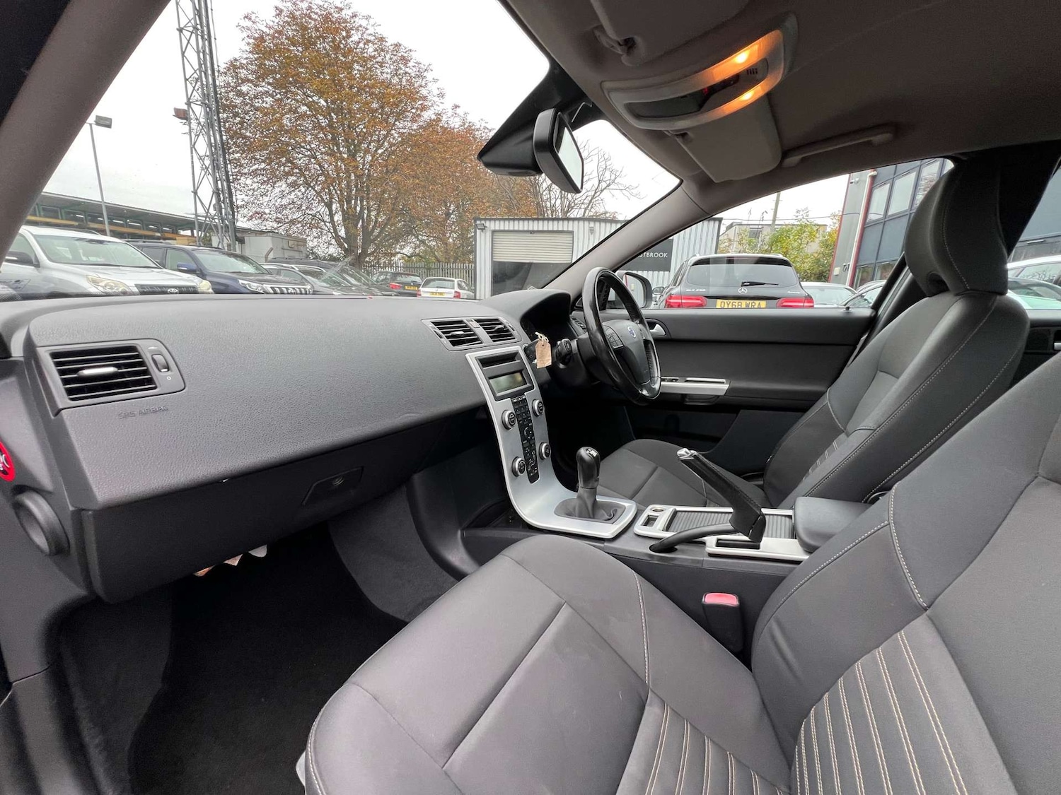 Used Volvo S40 2010 for sale - 76263532: Photo 39