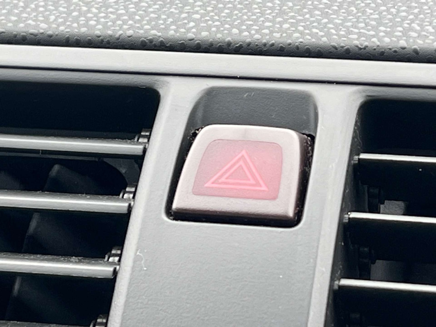 Used Volvo S40 2010 for sale - 76263532: Photo 54