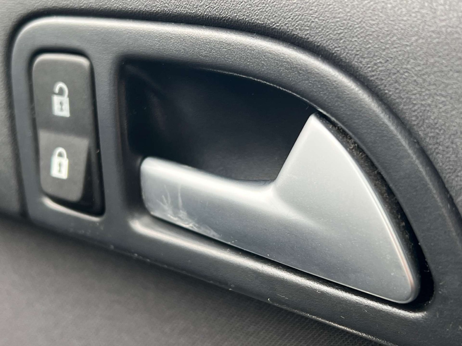 Used Volvo S40 2010 for sale - 76263532: Photo 65