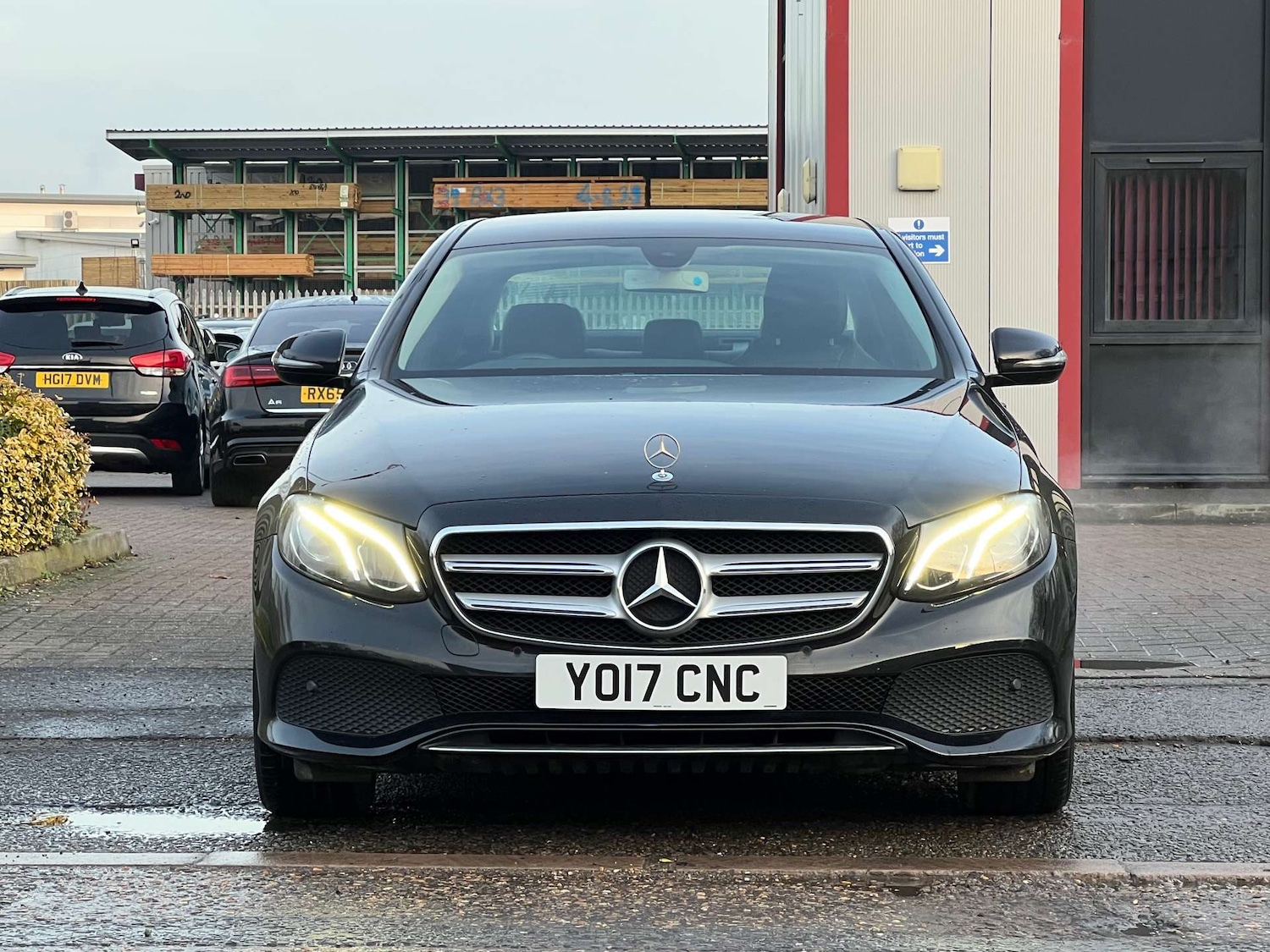 Used Mercedes-Benz E Class 2017 for sale - 77067498: Photo 20