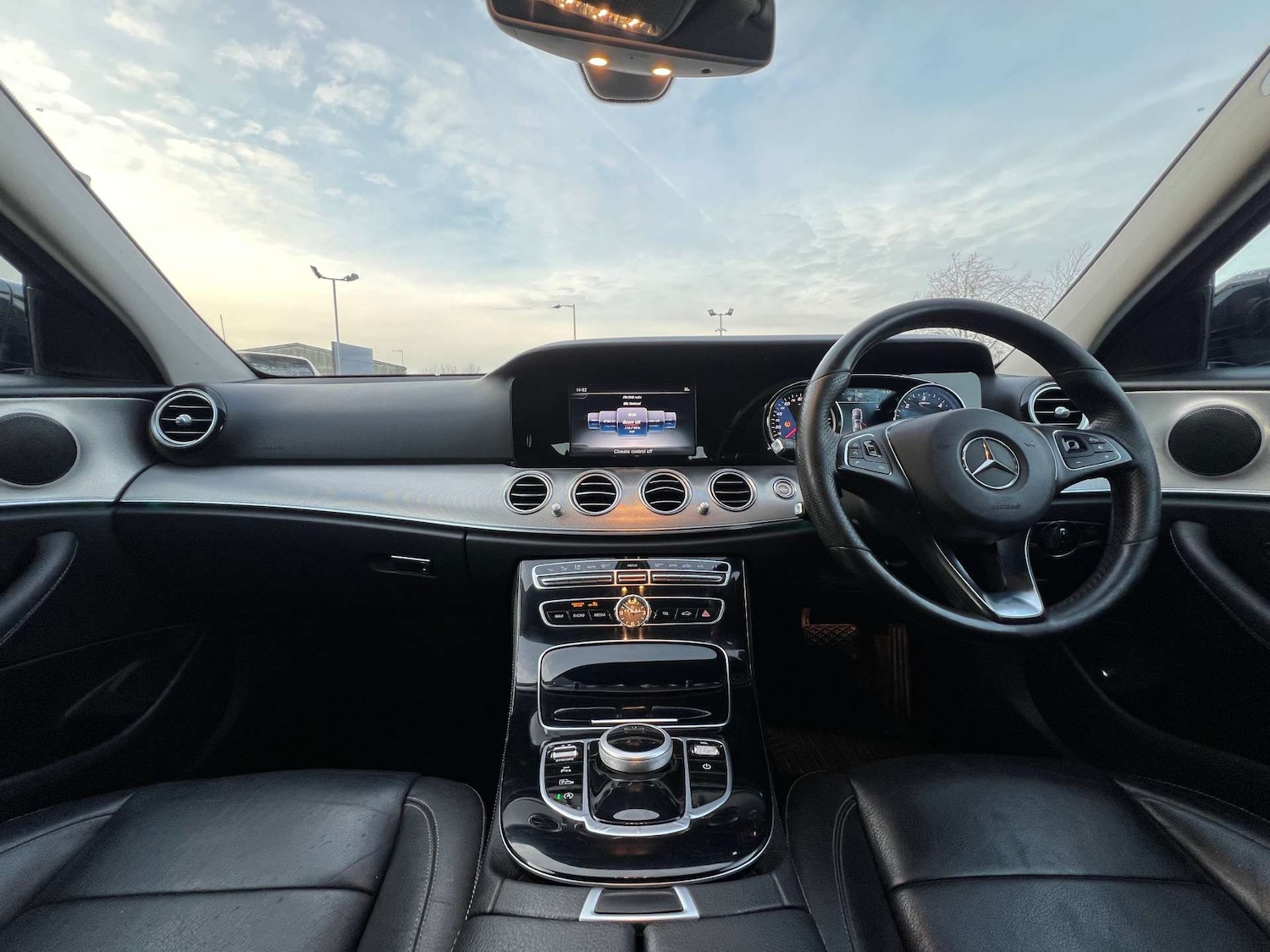 Used Mercedes-Benz E Class 2017 for sale - 77067498: Photo 21