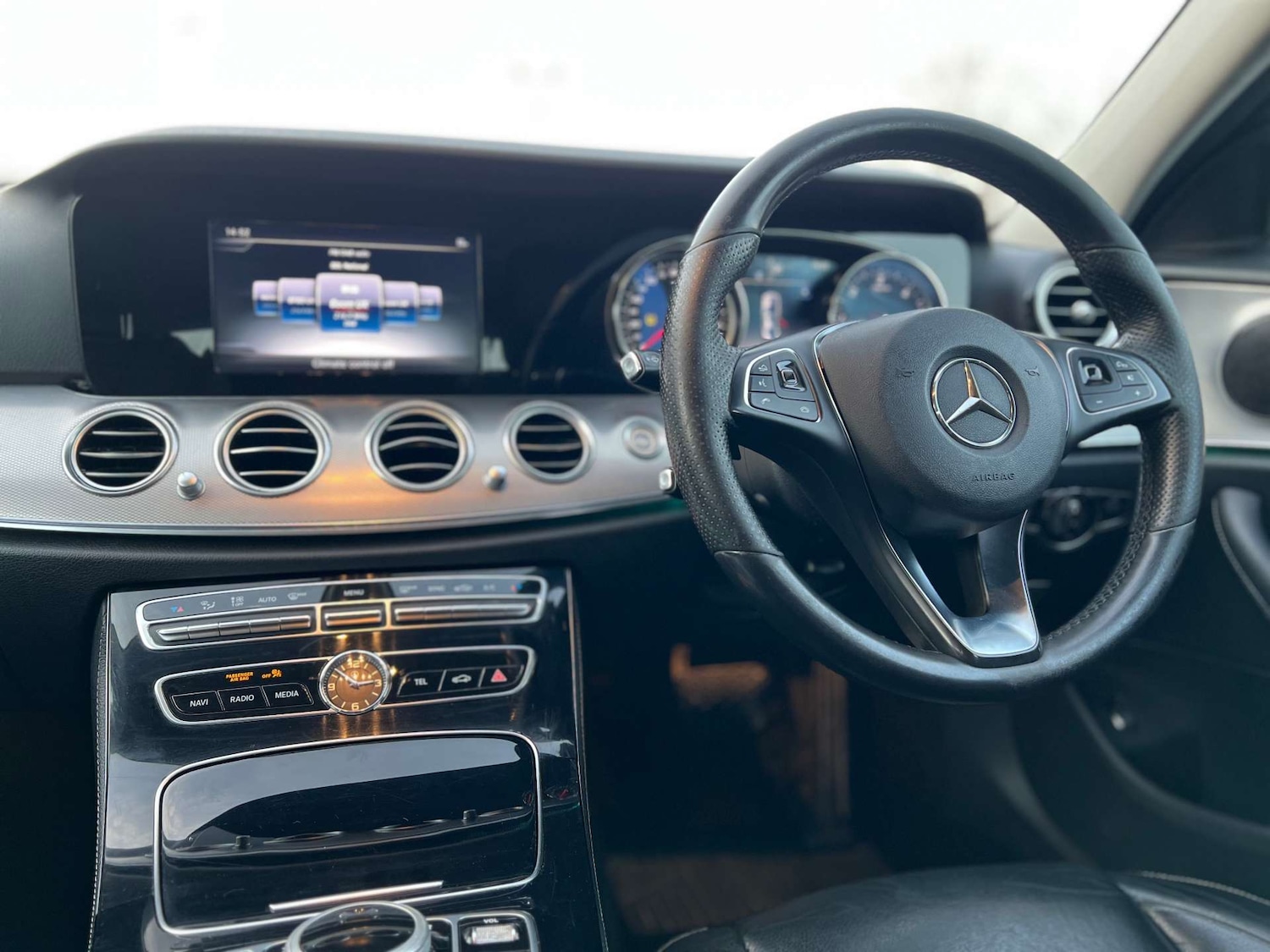 Used Mercedes-Benz E Class 2017 for sale - 77067498: Photo 22