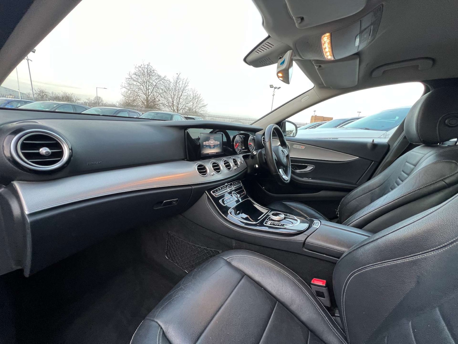 Used Mercedes-Benz E Class 2017 for sale - 77067498: Photo 37