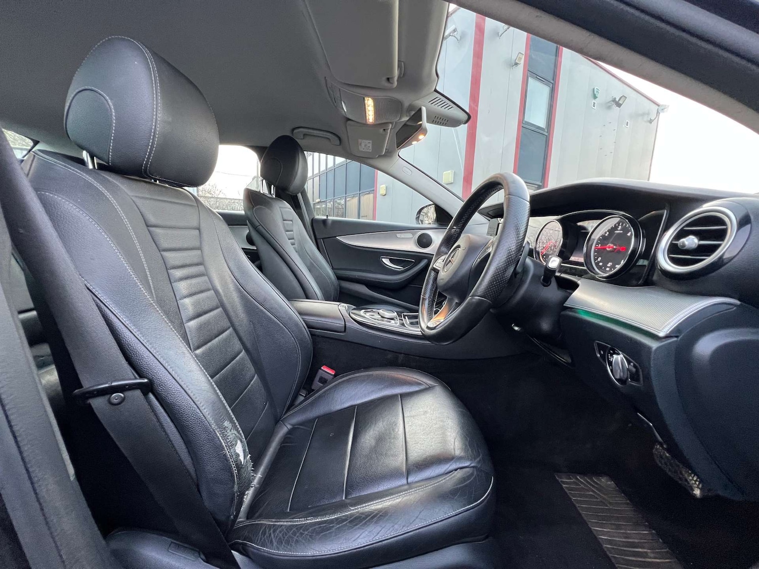 Used Mercedes-Benz E Class 2017 for sale - 77067498: Photo 39