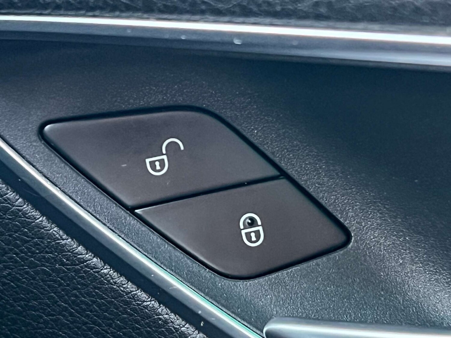 Used Mercedes-Benz E Class 2017 for sale - 77067498: Photo 67