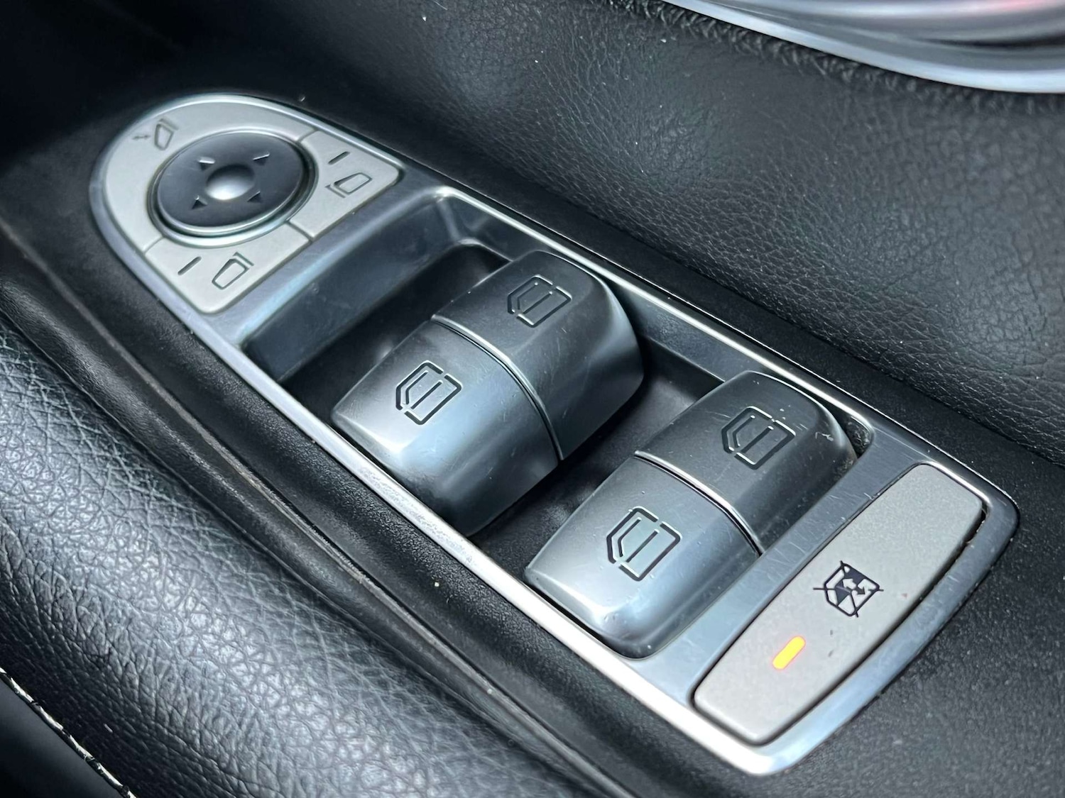 Used Mercedes-Benz E Class 2017 for sale - 77067498: Photo 77