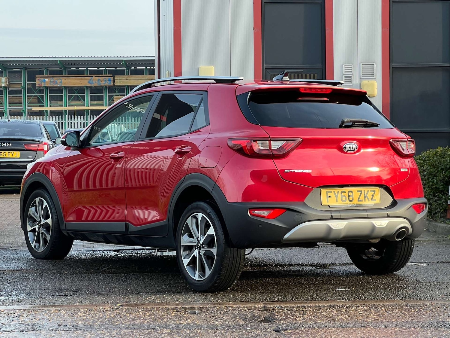 Used Kia Stonic 2018 for sale - 77022649: Photo 11