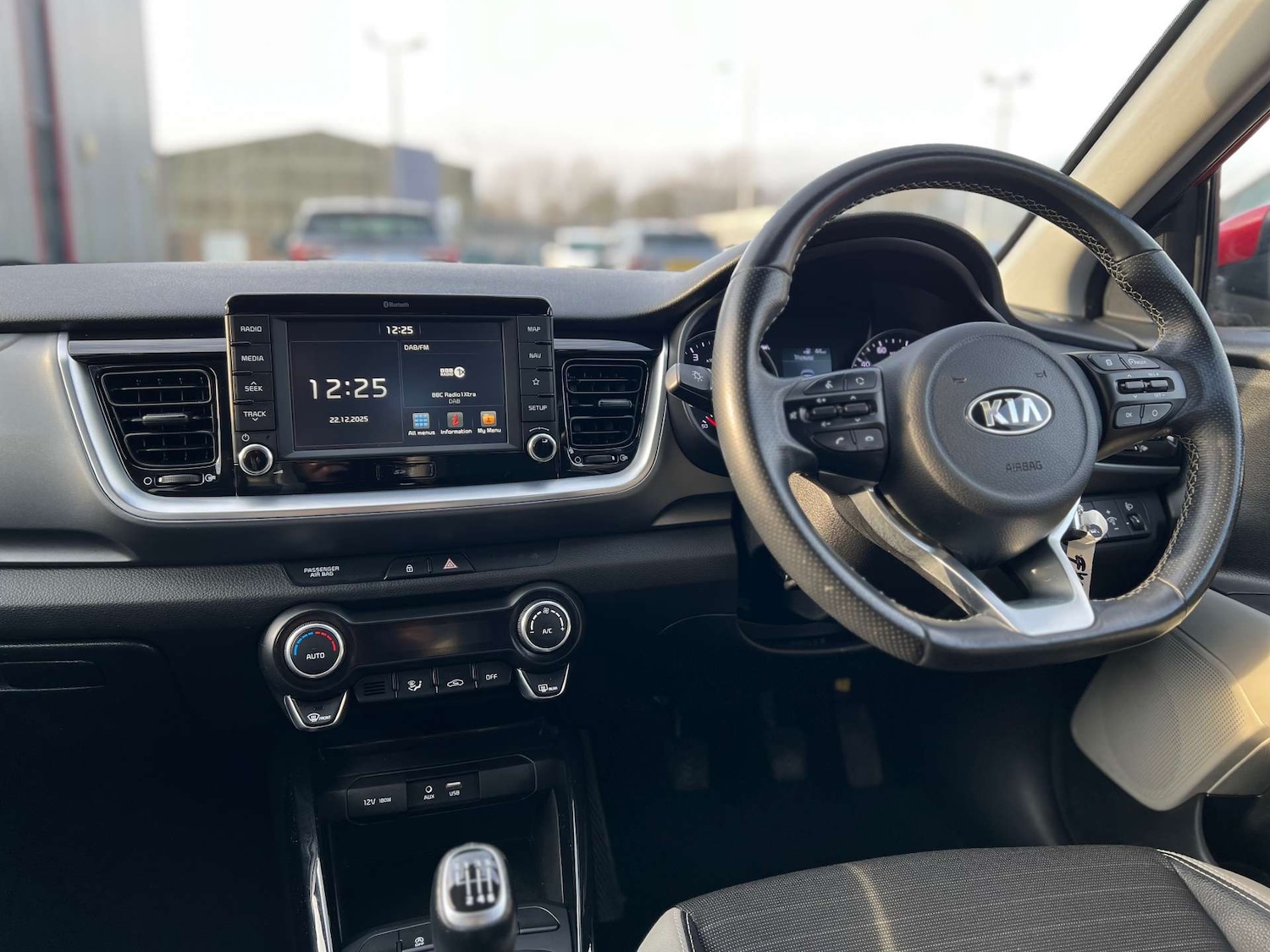Used Kia Stonic 2018 for sale - 77022649: Photo 25