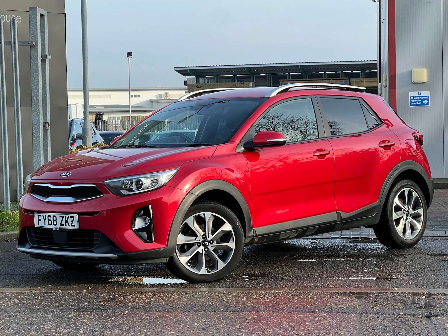Used Kia Stonic 2018 for sale - 77022649: Photo 6