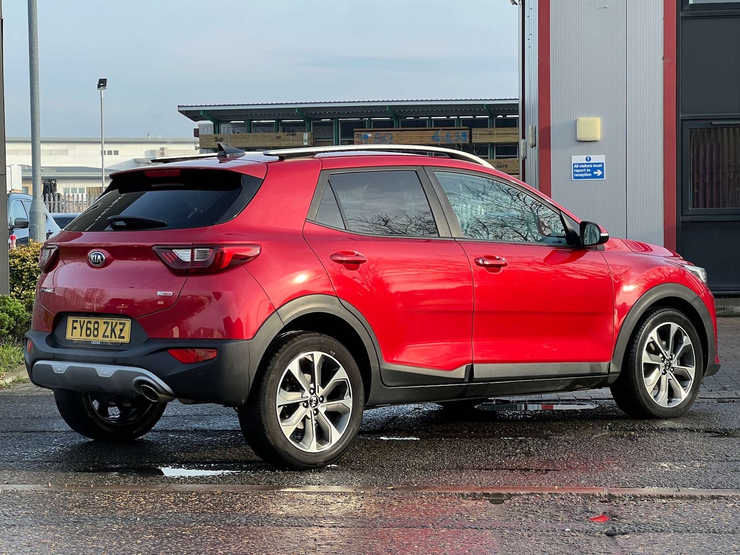 Used Kia Stonic 2018 for sale - 77022649: Photo 8