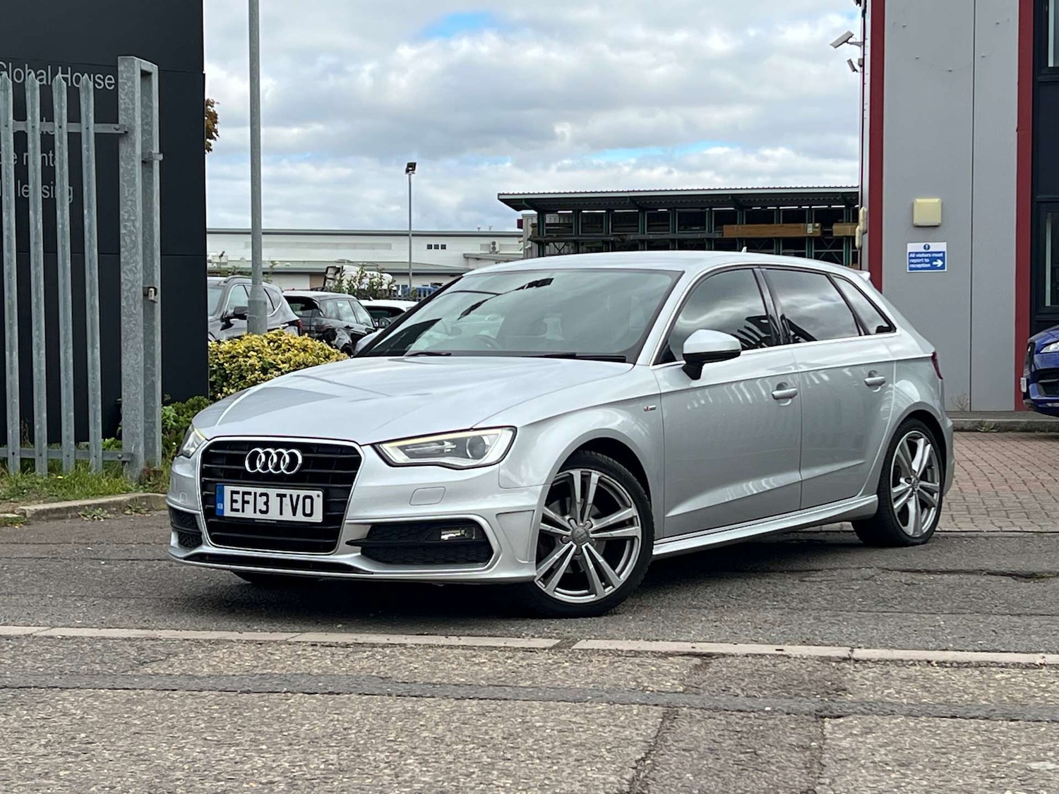 Used Audi A3 2013 for sale - 76220609: Photo 16