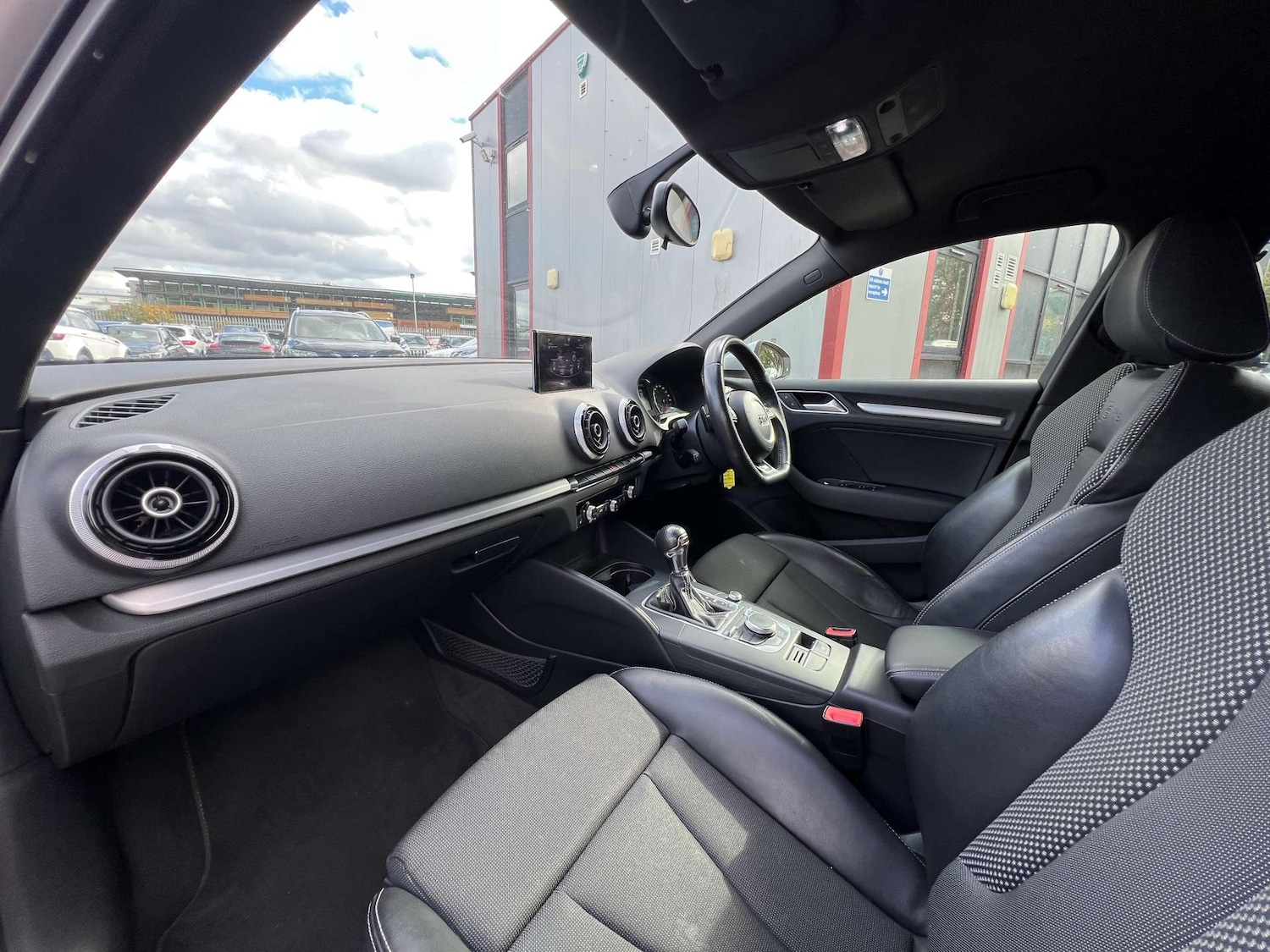 Used Audi A3 2013 for sale - 76220609: Photo 37