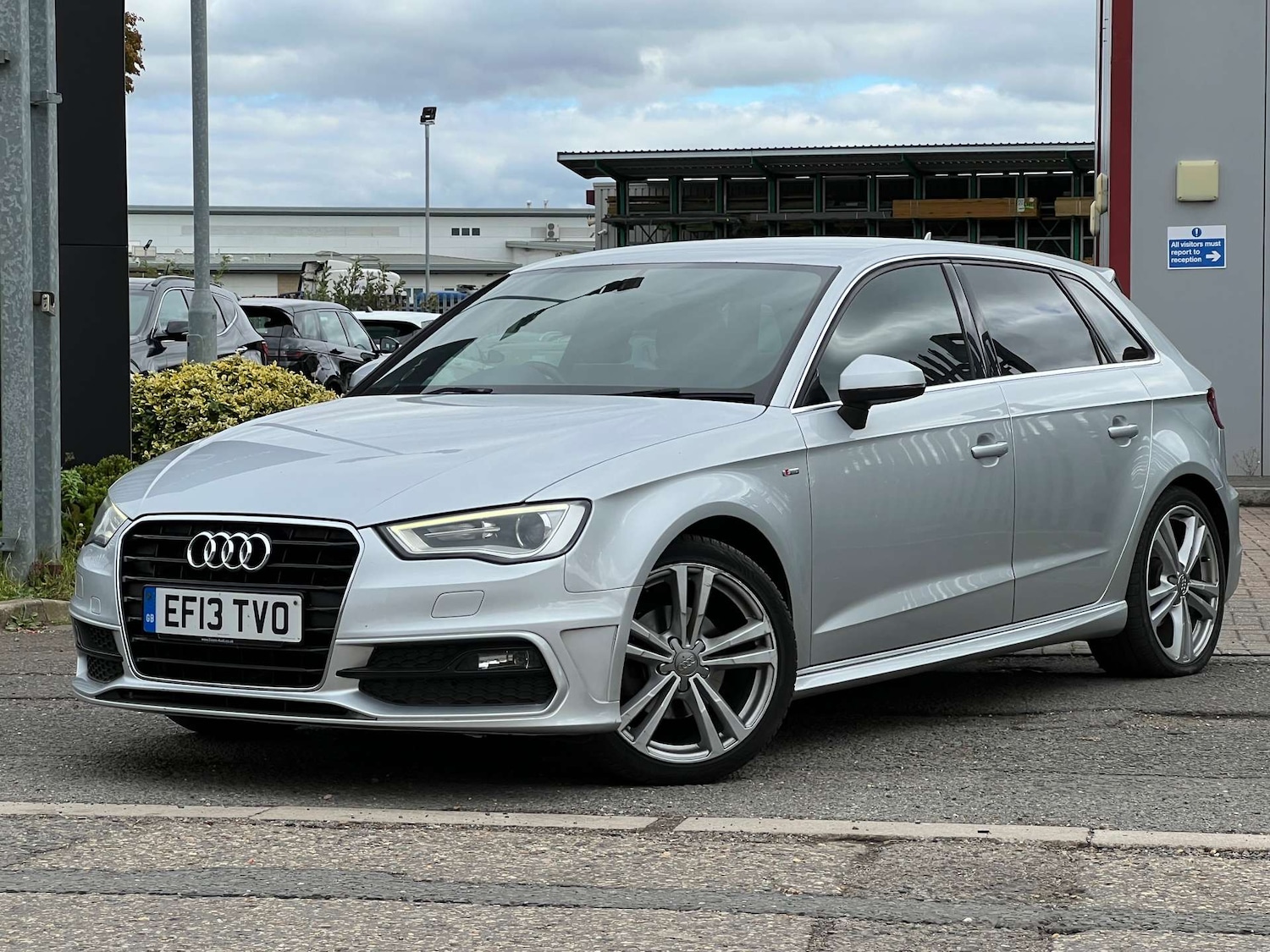 Used Audi A3 2013 for sale - 76220609: Photo 5