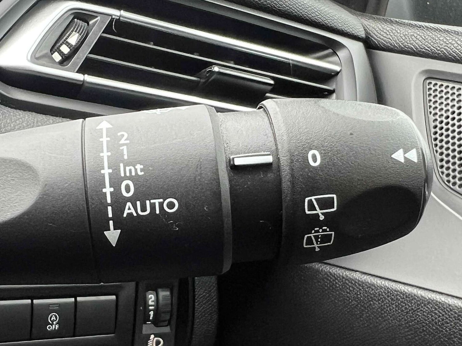 Used Peugeot 308 2019 for sale - 76601093: Photo 36