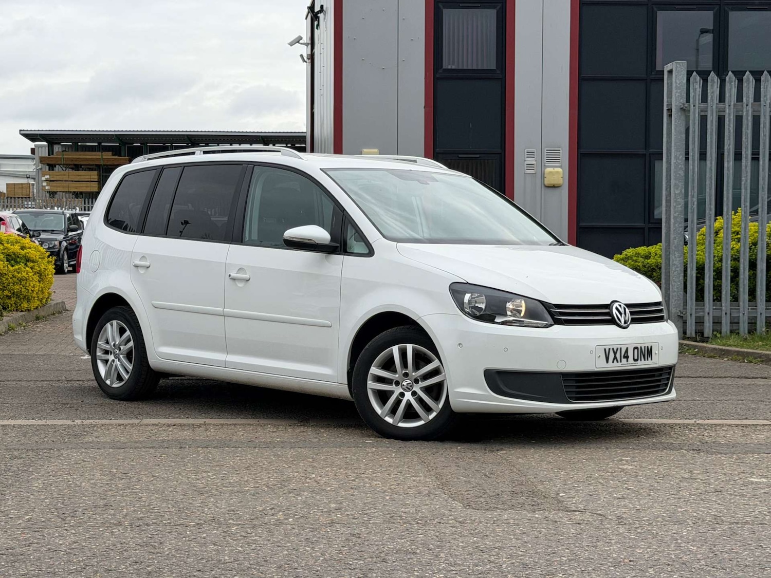 Used Volkswagen Touran 2014 for sale - 77571380: Photo 16